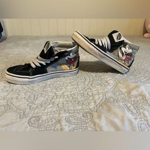 Disney Vans Kids High Top Shoes Sneakers Featuring Mickey Mouse Size 1